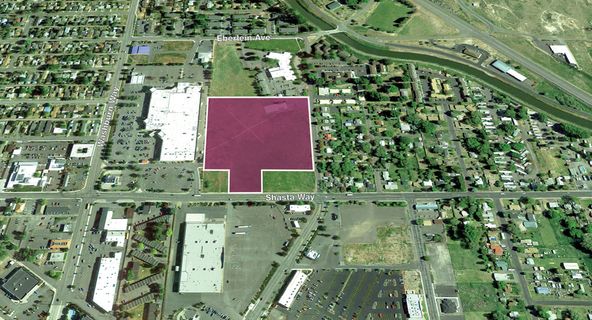 Shasta Way & Avalon St (NWC), Klamath Falls, OR 97603